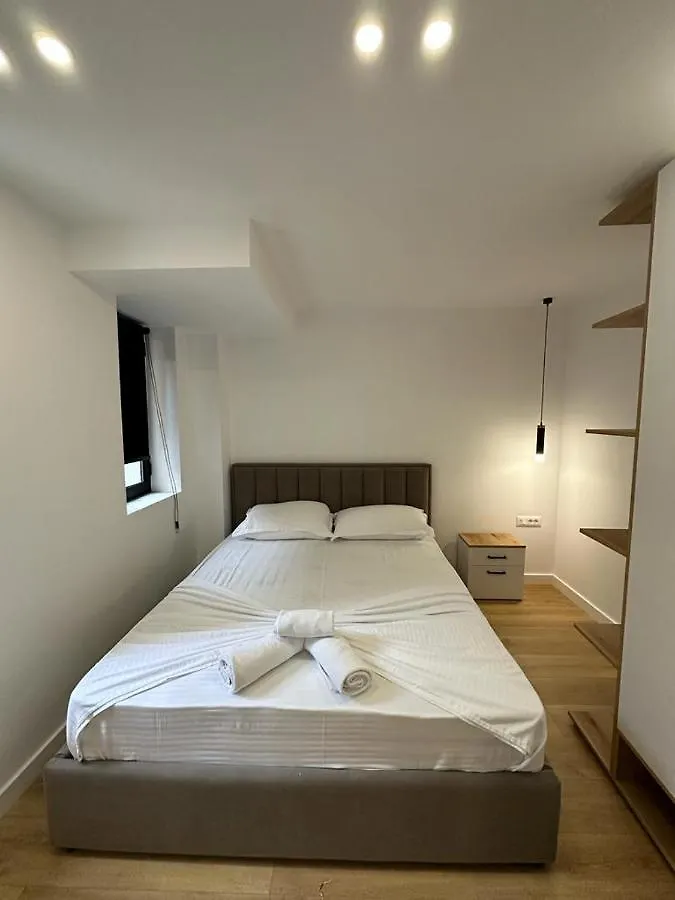 Artificial Lake Apartaments Tirana Apartment