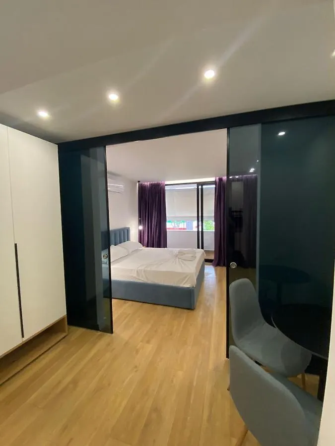 Artificial Lake Apartaments Tirana