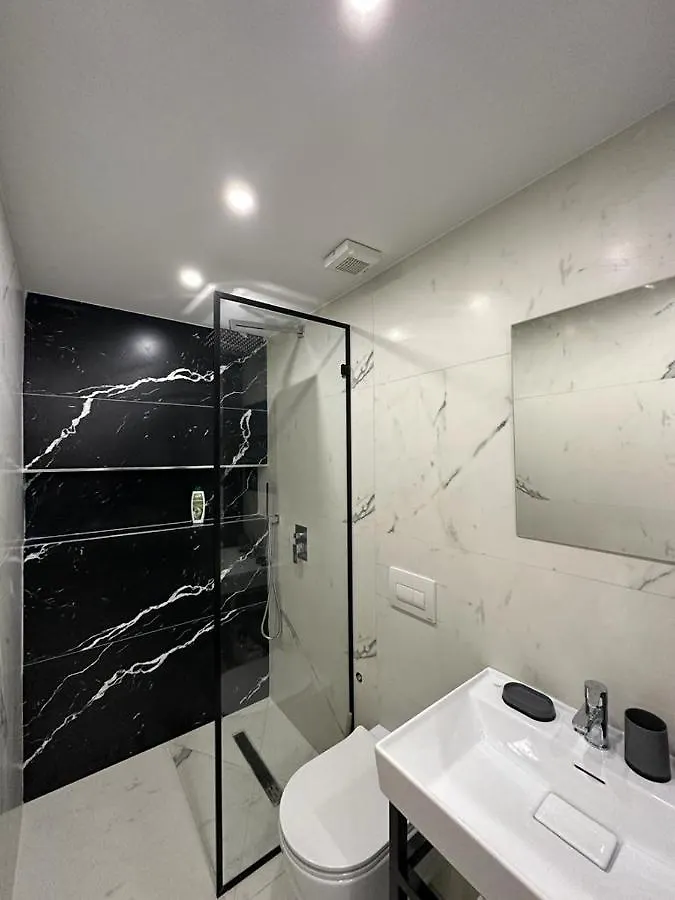 Artificial Lake Apartaments Tirana
